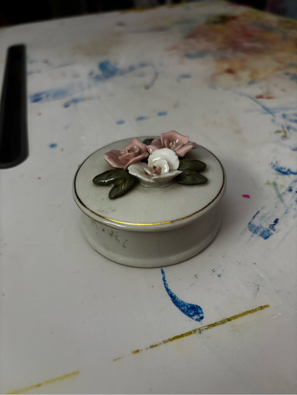 Porcelain Floral Trinket container - White with Pink Flowers 1 inch deep